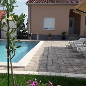 Luka Ferienhaus Zadar